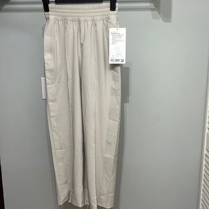 Lululemon Wanderer Crop